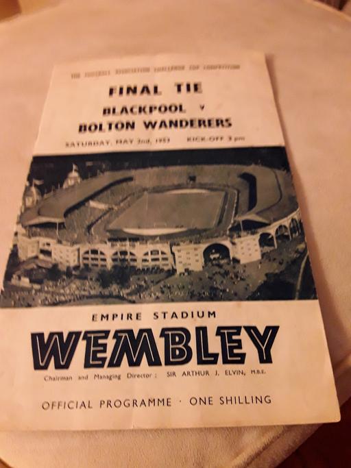 Buy & Sell Kent Medway - Kent - Photos for FOOTBALL PROGRAME 1953.