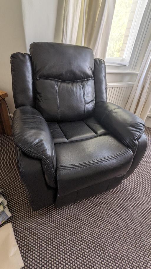 Buy & Sell South East London St Johns - South East London - Photos for leather reclining lazy boy arm chair