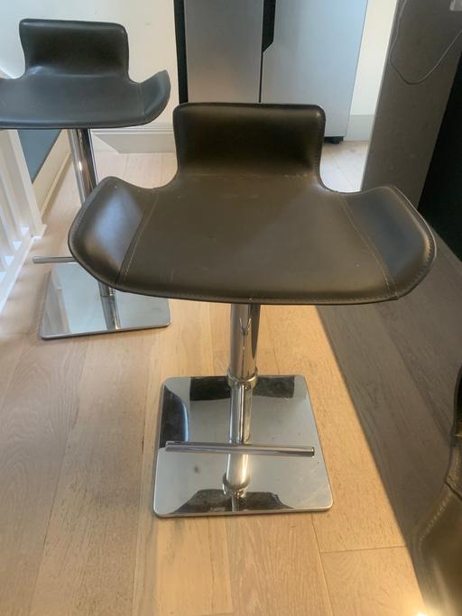 Buy & Sell Central London Belgravia - Central London - Photos for 3 Stylish leather bar stools