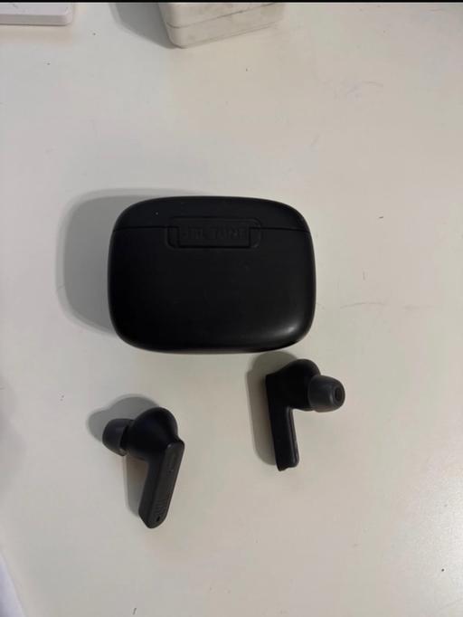 Buy & Sell North London Barnsbury - North London - Photos for JBL earbuds