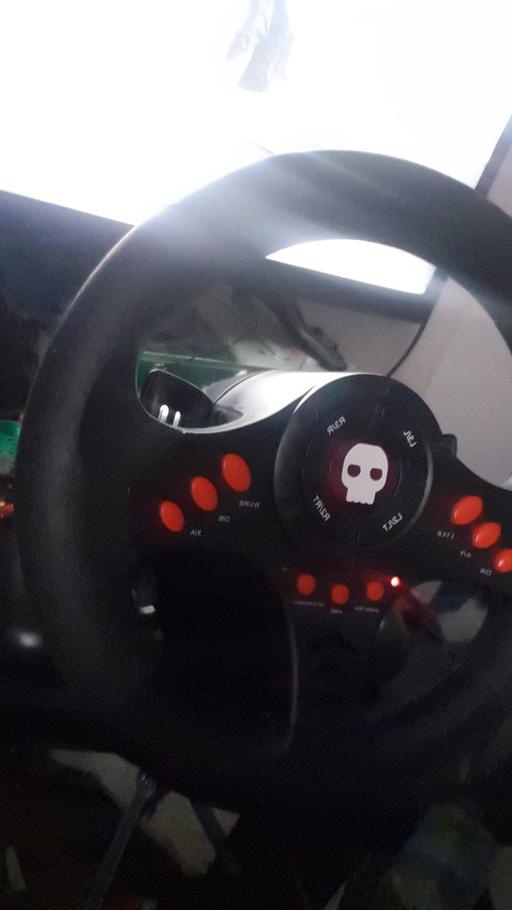 Buy & Sell Rhondda Cynon Taf Cefn Pennar - Rhondda Cynon Taf - Photos for steering wheel xb1.ps4.pc