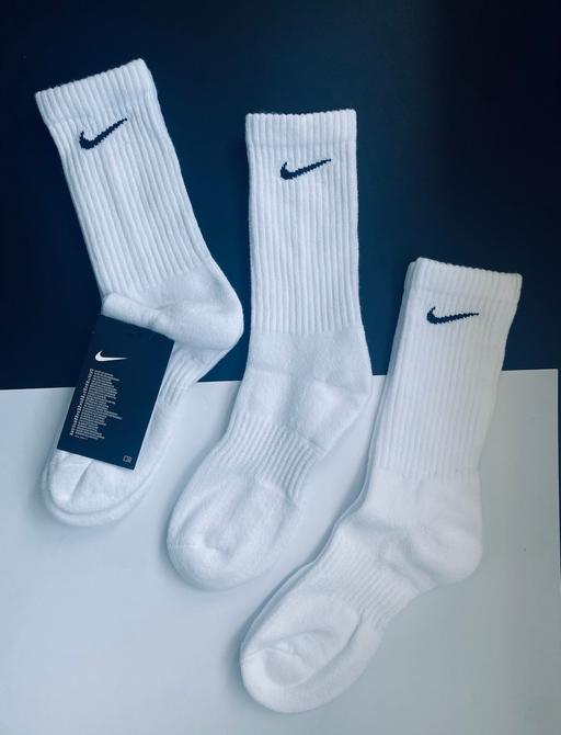 Buy & Sell East London Redbridge - Photos for Nike everyday white large cushioned crew sock