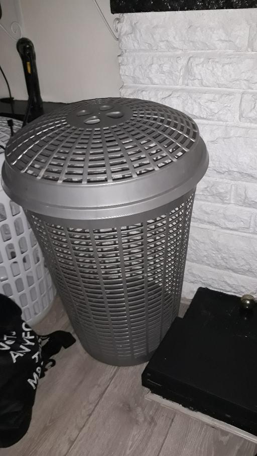 Buy & Sell Essex Thurrock - Essex - Photos for laundry basket