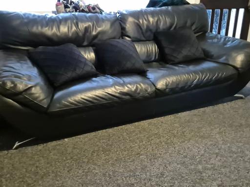 Buy & Sell West Midlands Birmingham - Photos for A 3 Seater Sofa