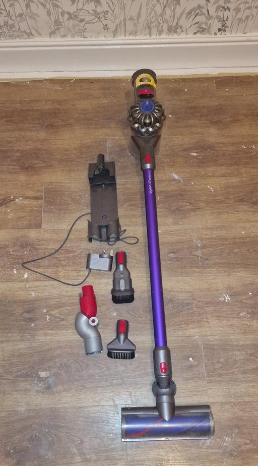 Buy & Sell South Yorkshire Rotherham - Photos for Dyson V7 animal cordless hoover. Refurbished