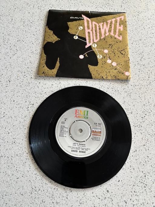 Buy & Sell Wiltshire Swindon - Photos for David Bowie let’s dance 7 inch vinyl