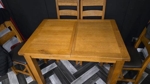 Buy & Sell Shropshire Telford and Wrekin - Photos for Solid table and chairs