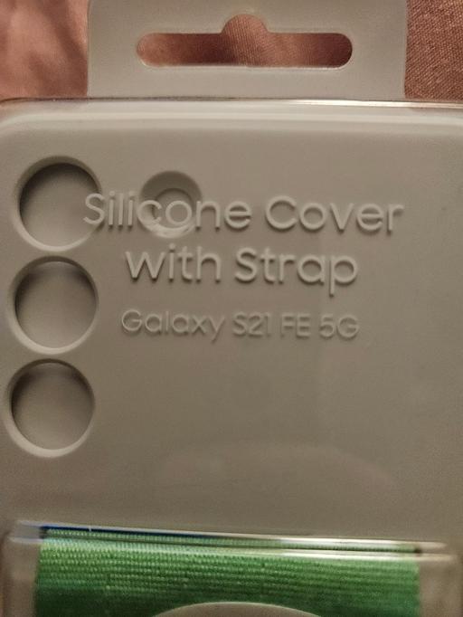 Buy & Sell Surrey Spelthorne - Photos for silicone cover with strap s21 fe 5g