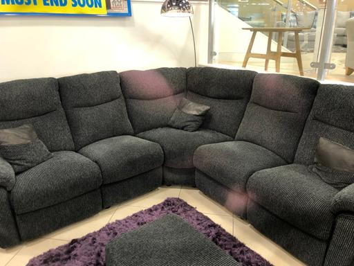 Buy & Sell South Yorkshire Sheffield - Photos for 5 seater recliner sofa