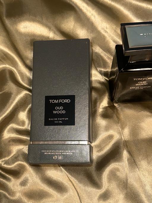 Buy & Sell Surrey Guildford - Photos for Tom Ford Oud Wood 100ml