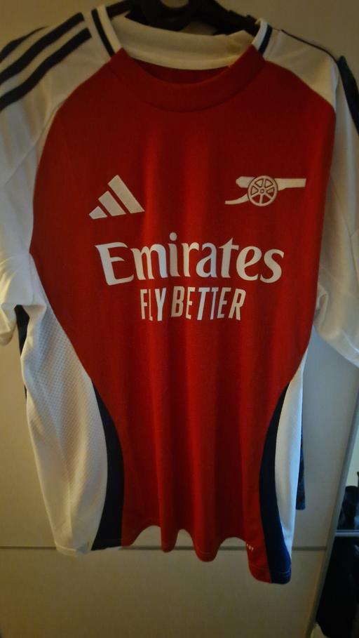 Buy & Sell East London Wapping - East London - Photos for Arsenal Official Shirts