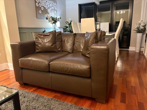 Buy & Sell Essex Epping Forest - Photos for Leather 2-seater Sofa