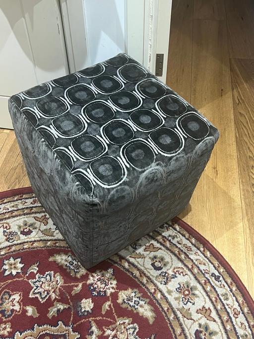 Buy & Sell South West London Roehampton - South West London - Photos for Stool velvet