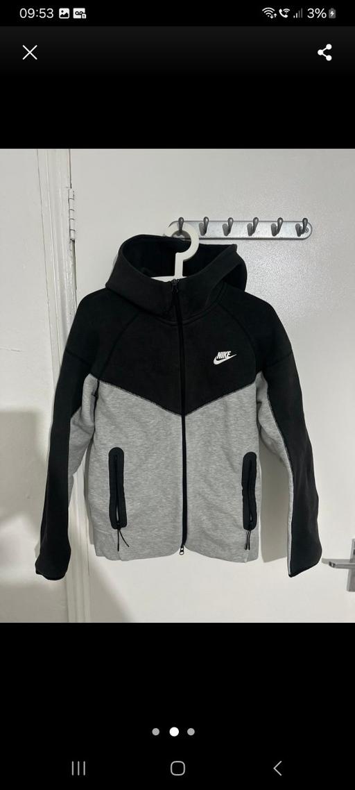 Buy & Sell South East London Forestdale - Croydon - Photos for Nike Tech Hoodie