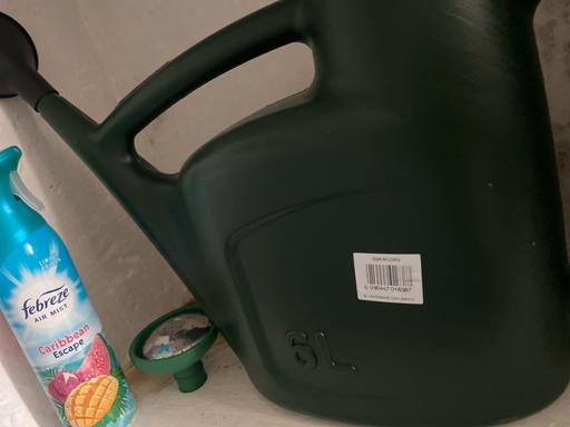 Buy & Sell West Yorkshire Kirklees - Photos for 6L watering can