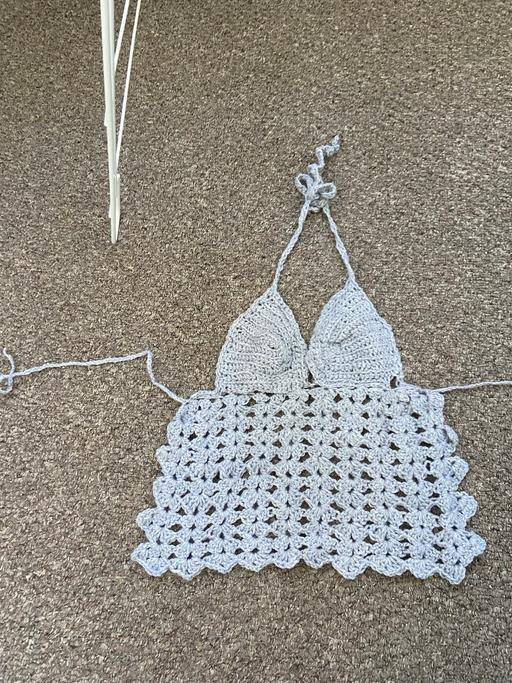 Classes Kent Gravesham - Photos for Grey crochet halter neck top