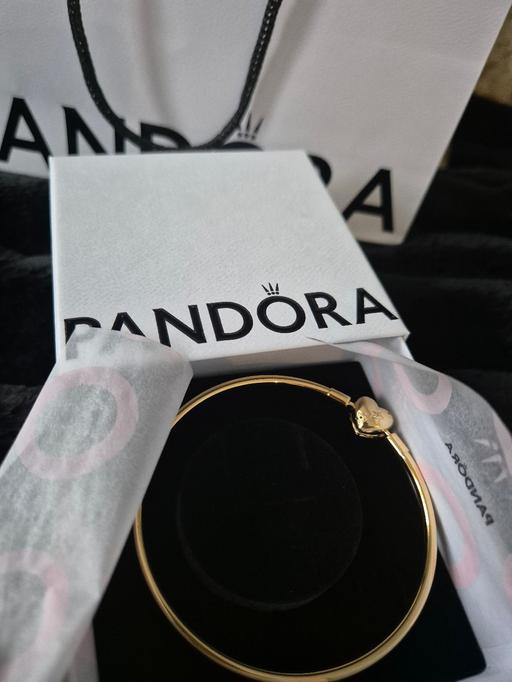 Buy & Sell Central London Pimlico - Central London - Photos for Brand new Gold Celestial Pandora bangle