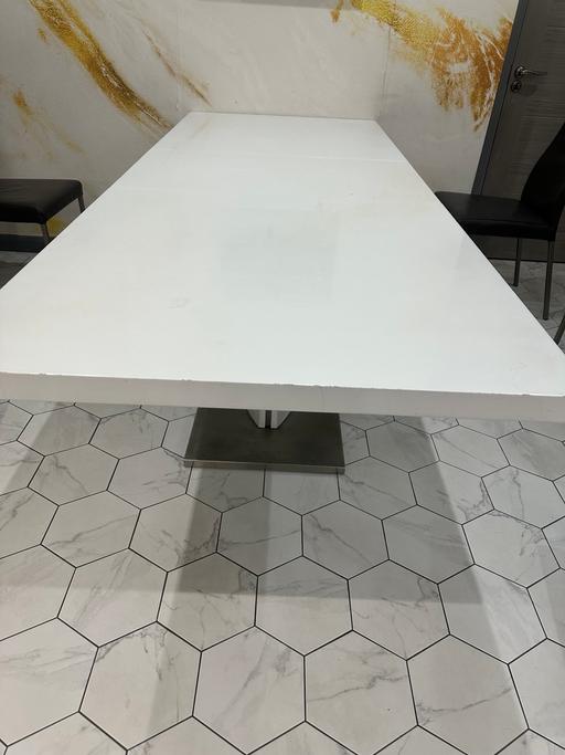 Buy & Sell West Midlands Birmingham - Photos for White gloss dining table