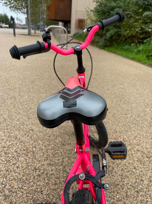 Buy & Sell East London Bethnal Green - East London - Photos for 6-9 Year old Girls Bike