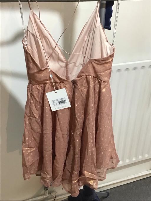 Buy & Sell Surrey Reigate and Banstead - Photos for Pink Foiled Criss Cross Asymmetric Dress