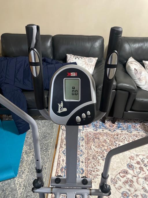 Buy & Sell Buckinghamshire Milton Keynes - Photos for Cross training exercise machine