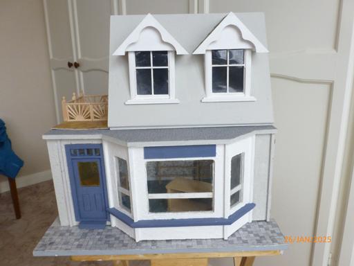 Buy & Sell Surrey Surrey Heath - Photos for dolls house shop with living/store