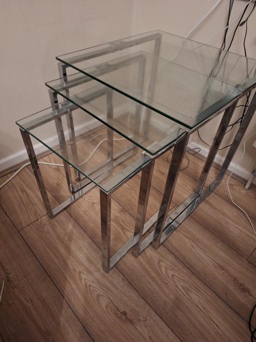 Buy & Sell West Midlands Walsall - Photos for set of 3 glass tables