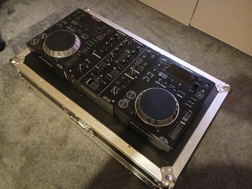 Buy & Sell Lancashire South Ribble - Photos for pair of Pioneer CDJ350s wiyh matching mixer