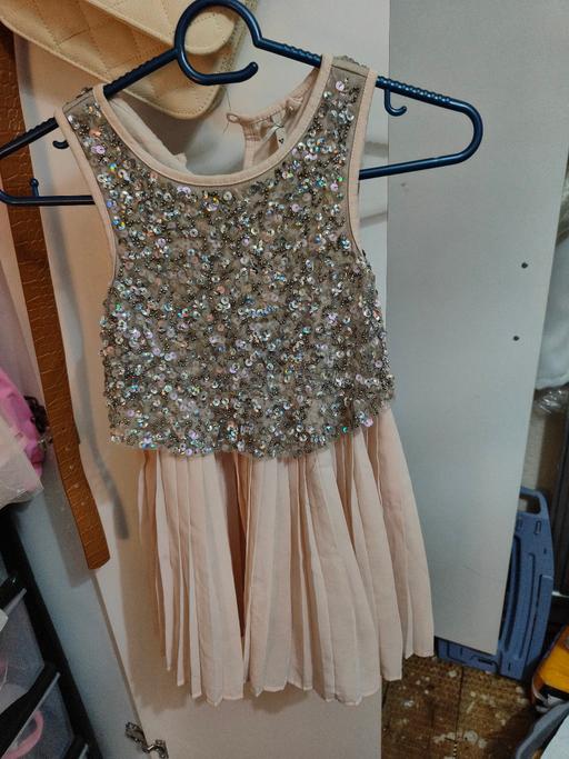 Buy & Sell Carmarthenshire - Wales Ponthenry - Carmarthenshire - Photos for Girls dress