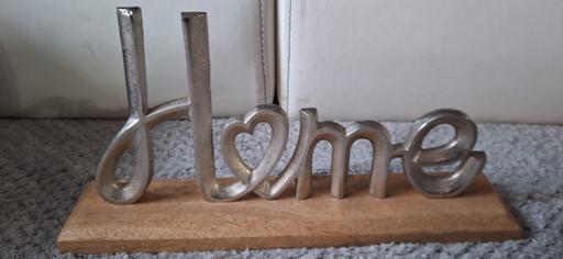 Buy & Sell Hampshire Havant - Photos for Home Wood & Metal Shelf Ornament