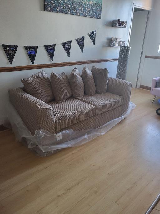 Buy & Sell North West London Camden - Photos for Sofa ( brand new )