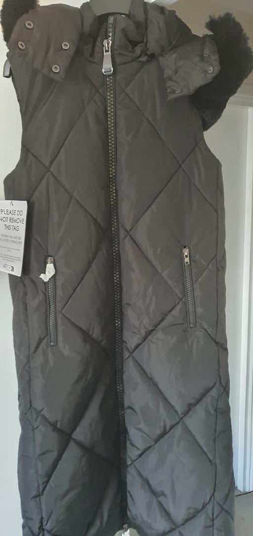 Buy & Sell East London Cubitt Town - East London - Photos for Maxi Gilets - Diamond Quilted *NEW*