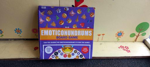 Buy & Sell Essex Southend-on-Sea - Photos for Emoticonundrums Board Game