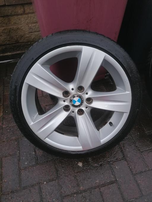 Vehicles Merseyside Knowsley - Photos for 18 inch BMW alloy & tyre