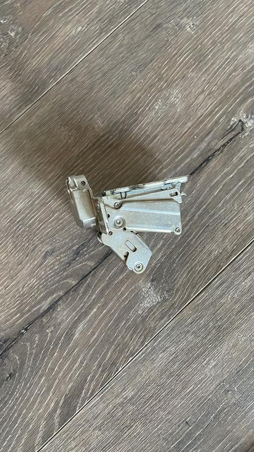 Buy & Sell West Midlands Birmingham - Photos for Cupboard door hinges