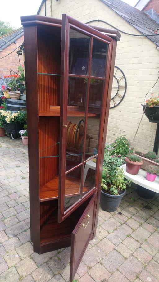 Buy & Sell Devon Mid Devon - Photos for glass shelves corner display unit