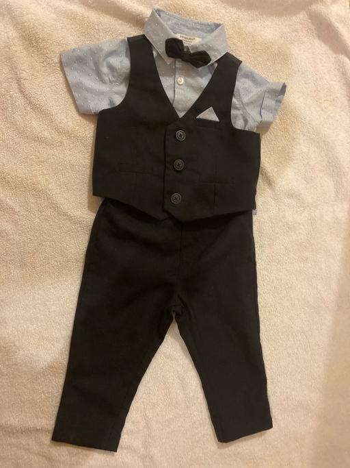 Buy & Sell Derbyshire South Derbyshire - Photos for Baby suit size 6-9 months