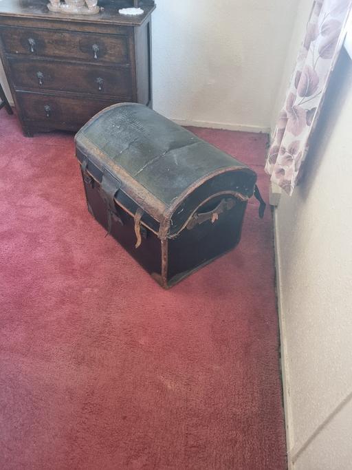 Buy & Sell Wrexham - Wales Llay - Wrexham - Photos for Old chest