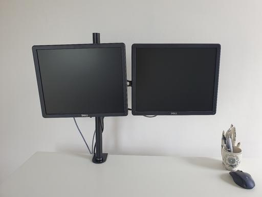 Buy & Sell South East London Ladywell - South East London - Photos for DELL E1715SC Monitor