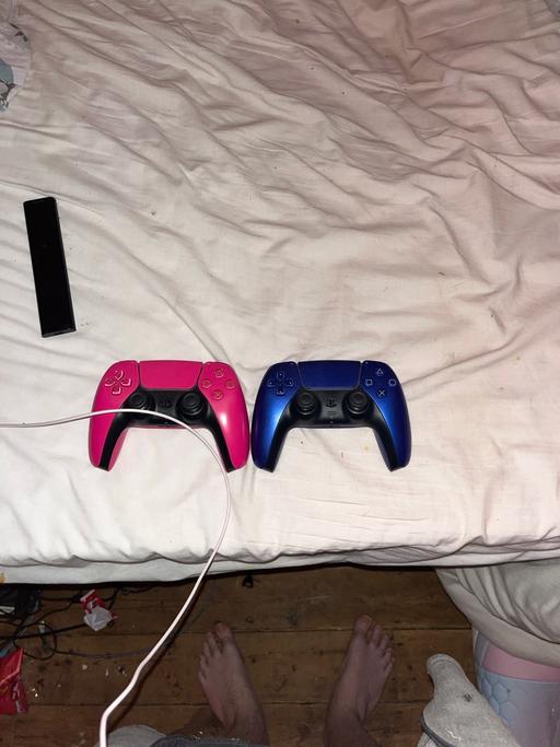 Buy & Sell Greater Manchester Manchester - Photos for Ps5 controllers