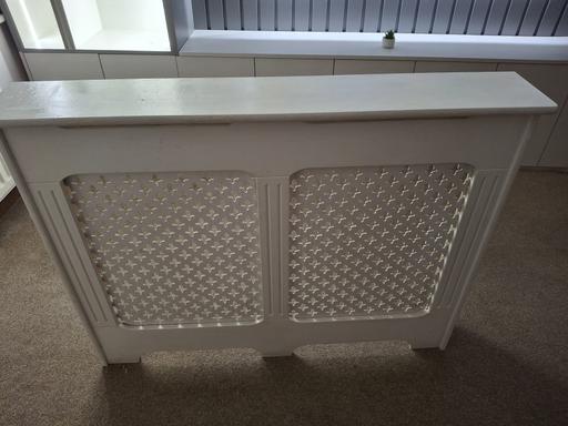 Buy & Sell Greater Manchester Bury - Photos for Tv stand & Radiator wooden cover