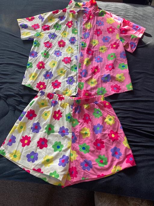 Buy & Sell West Midlands Wolverhampton - Photos for Floral short & blouse set