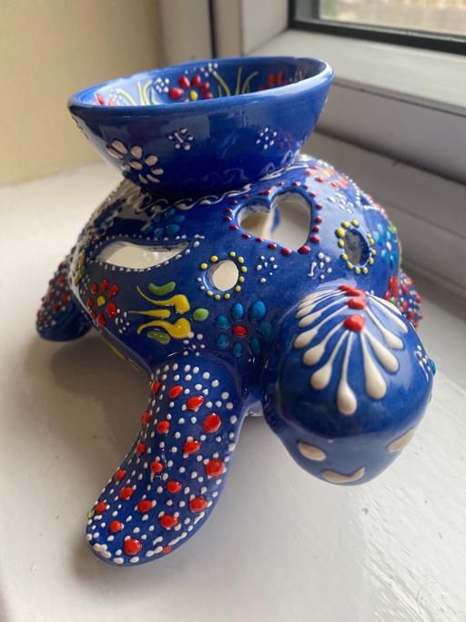 Buy & Sell North London Edmonton - N9 - Photos for Beautiful hand painted turtle wax burner