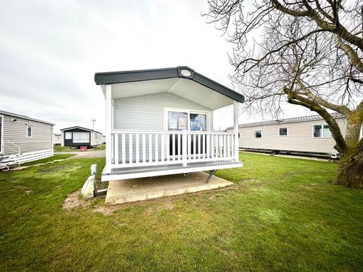 Buy & Sell Essex Maldon - Photos for 3 bed static caravan for the whole family