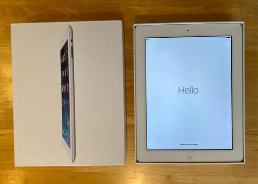 Buy & Sell Surrey Spelthorne - Photos for Apple iPad 4th Gen A1458 16GB BOXED