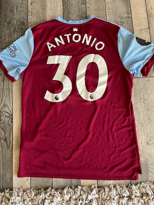 Buy & Sell Greater Manchester Stockport - Photos for West Ham football shirt large men’s