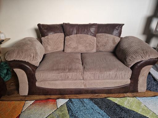 Buy & Sell Halton Runcorn - Halton - Photos for 3 seater and 2 seater sofas