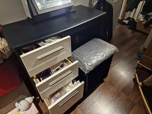 Buy & Sell North London Noel Park - North London - Photos for Dressing table