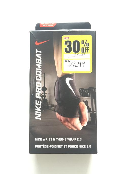 Buy & Sell South West London Kensington - South West London - Photos for Nike Pro Combat Wrist & Thumb Wrap 2.0