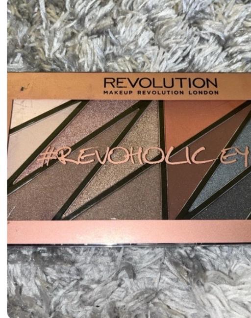 Buy & Sell West Midlands Birmingham - Photos for New Revolution Makeup Palette